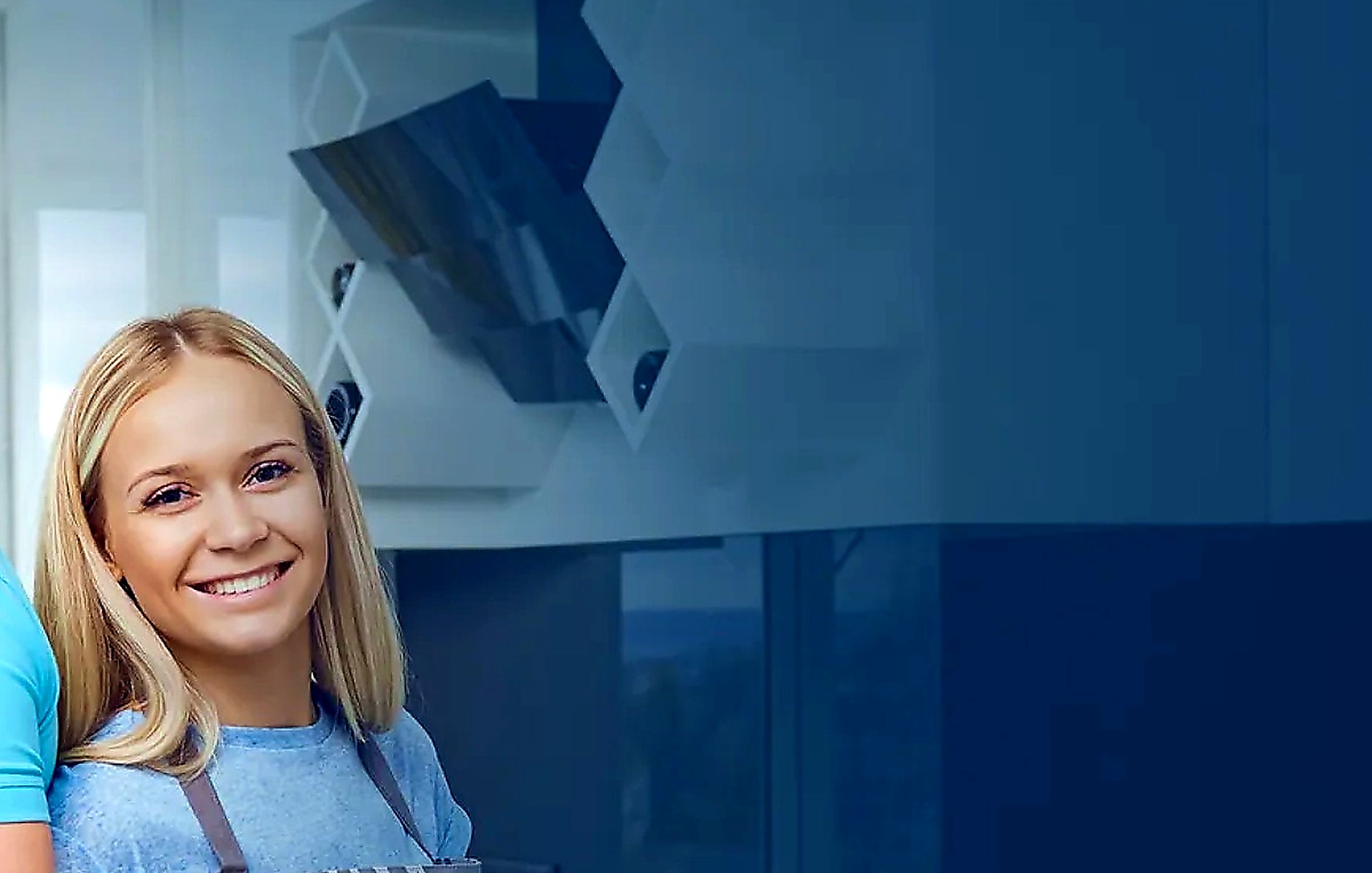 Showroom Cam & Zemin Bakımı